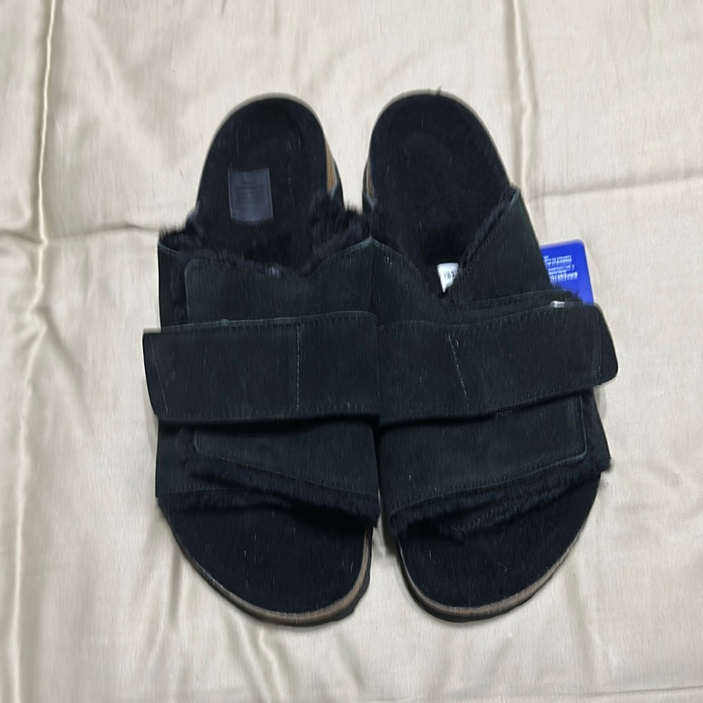 Black Fuzzy Slide Sandals